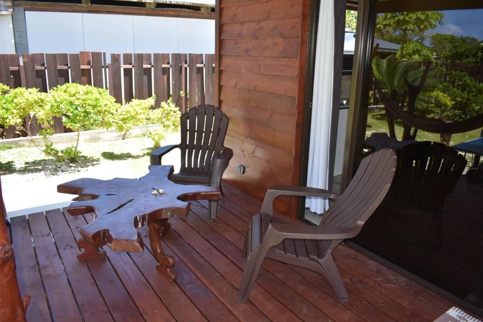 Kahaia Lodge Avatoru Luaran gambar